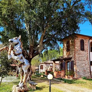 https://poggio-alla-buca.it-tuscanyhotel.com